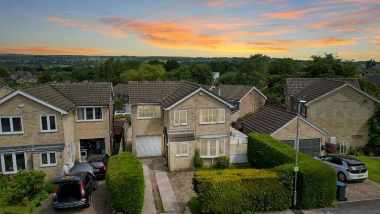 Sandholme Drive, Burley In Wharfedale