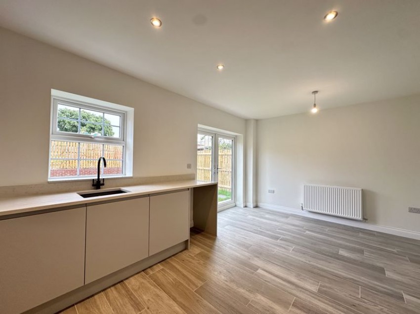 Images for Pontefract Road, Featherstone