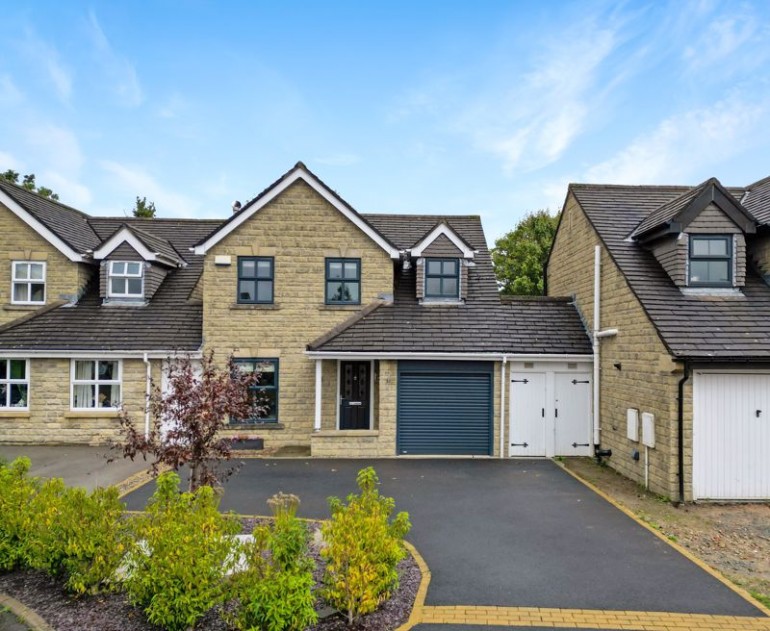 Greenholme Close, Burley in Wharfedale