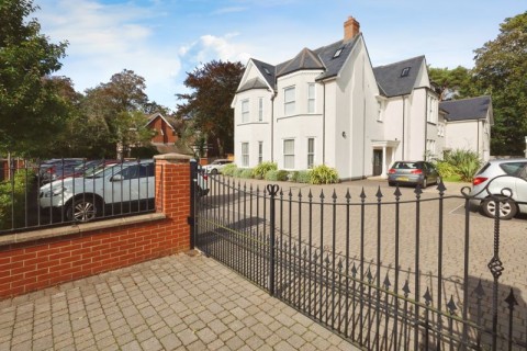 View Full Details for 77 Lansdowne Road, Bournemouth