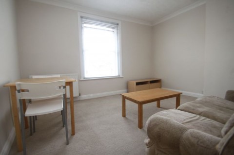 View Full Details for Student Apartment, Bournemouth Town Centre