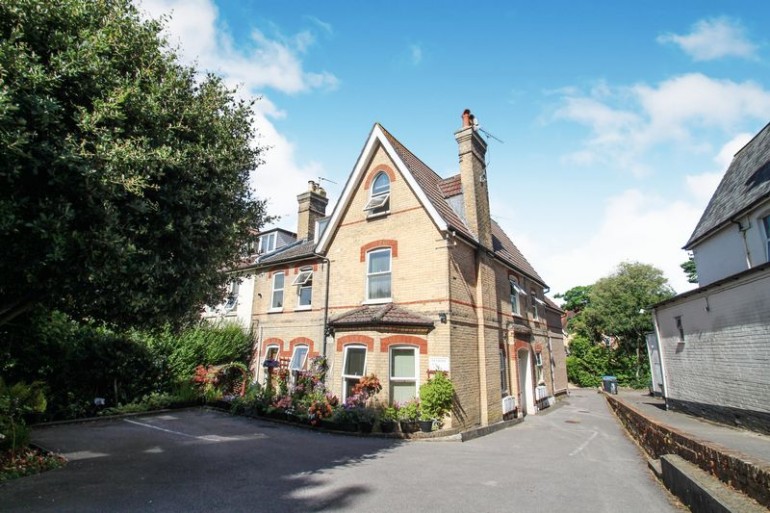 Crescent Road, Bournemouth